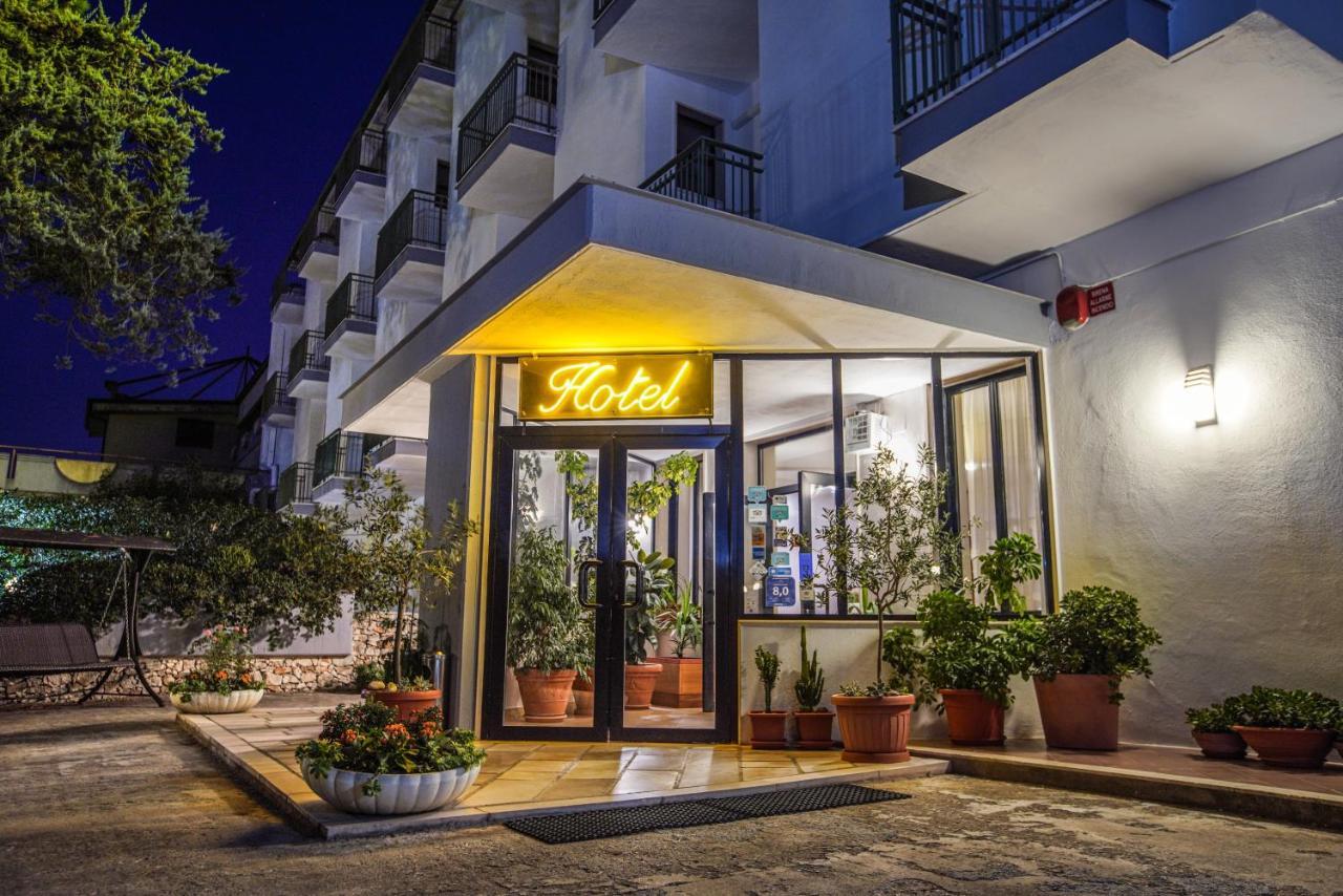 Hotel Murgia Santeramo in Colle Exterior foto